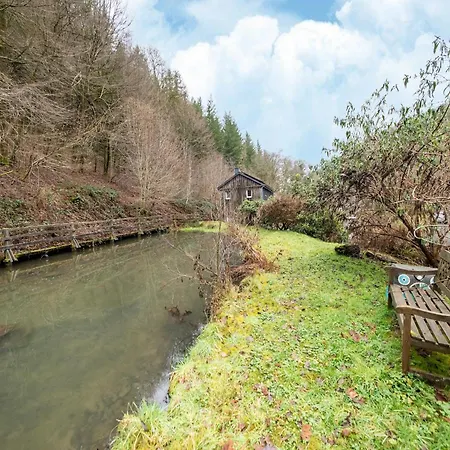 Riverside Retreat, Ardennes, Cleaning Included Dom wakacyjny