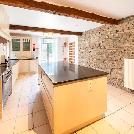 Riverside Retreat, Ardennes, Cleaning Included Dom wakacyjny Vresse-sur-Semois